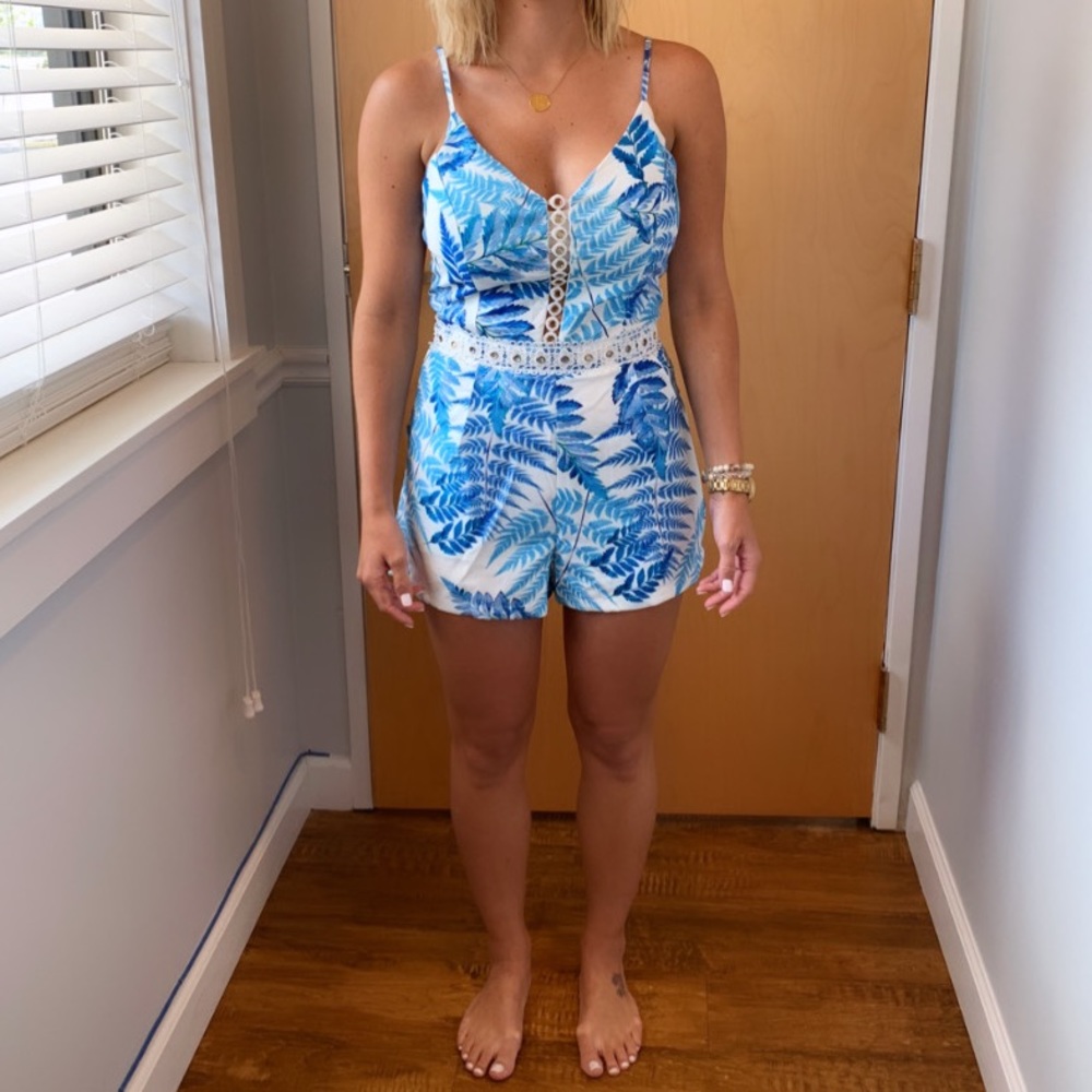 💙Tropical Blue Palm Print Boho Romper - Picture 5 of 8